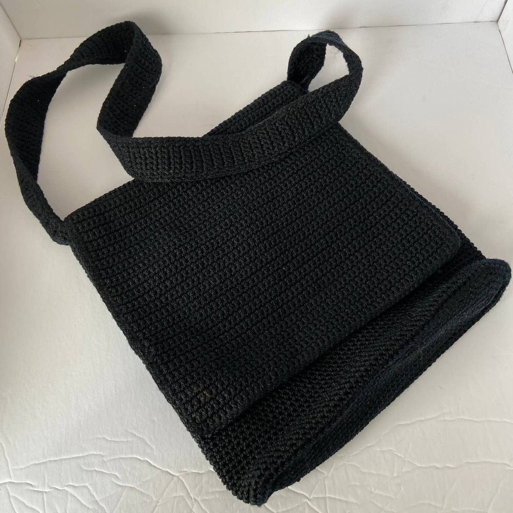 The Sak Crocheted Purse Bag Shoulder Black W/ Flap Front Zip top